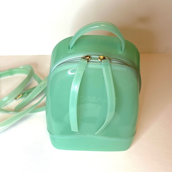 HUDA BEAUTY MINT GREEN JELLY MINI BACKPACK - Picture 4 of 7
